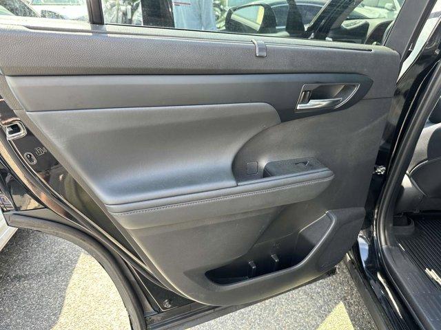 used 2022 Toyota Highlander car, priced at $28,800