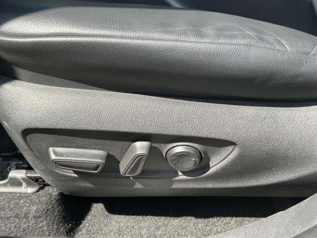 used 2022 Toyota Highlander car, priced at $28,800
