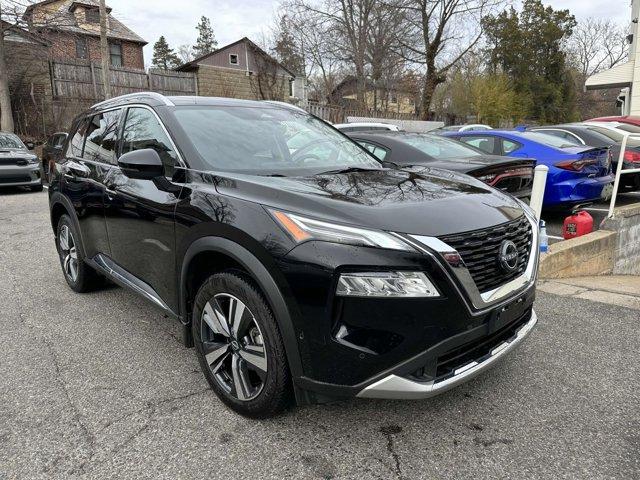 used 2023 Nissan Rogue car, priced at $21,900