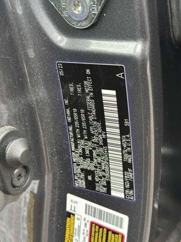 used 2023 Toyota Highlander car, priced at $23,800