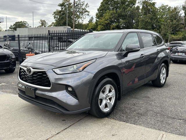 used 2023 Toyota Highlander car, priced at $23,800