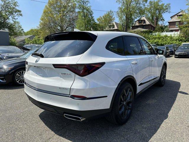 used 2022 Acura MDX car, priced at $30,400
