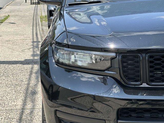 used 2022 Jeep Grand Cherokee L car, priced at $28,390