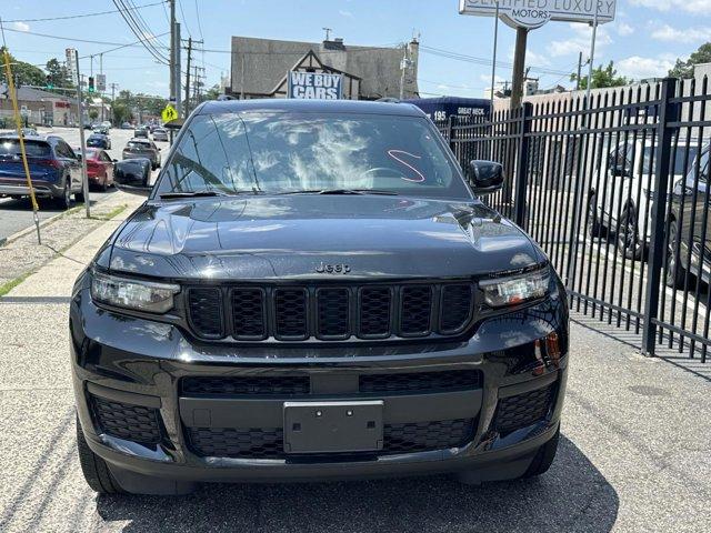 used 2022 Jeep Grand Cherokee L car, priced at $28,390
