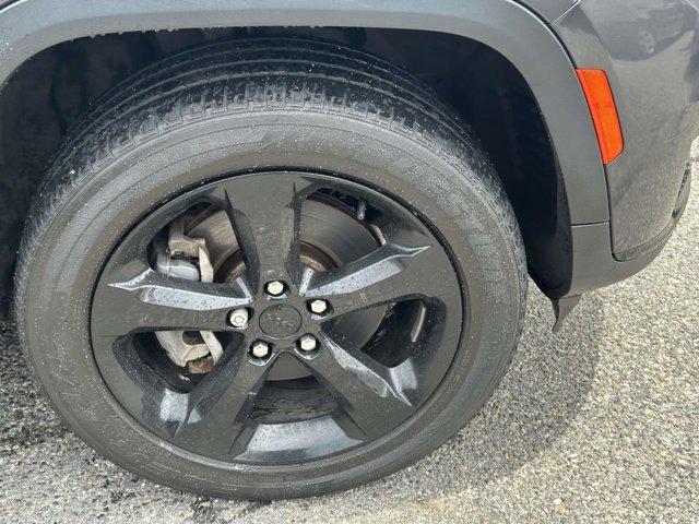 used 2021 Jeep Grand Cherokee L car, priced at $25,890