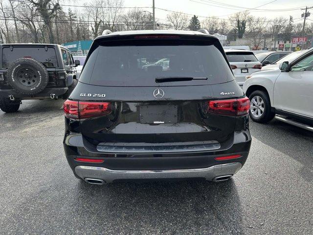 used 2021 Mercedes-Benz GLB 250 car, priced at $20,890