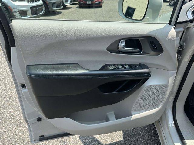 used 2021 Chrysler Pacifica car, priced at $15,890