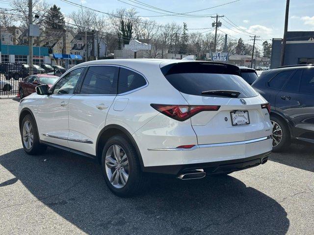 used 2022 Acura MDX car, priced at $30,900