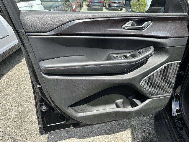 used 2022 Jeep Grand Cherokee L car, priced at $28,390