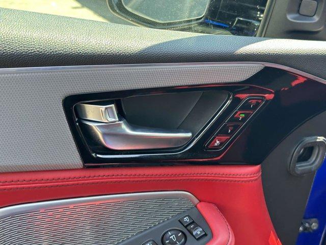 used 2022 Acura MDX car, priced at $32,400
