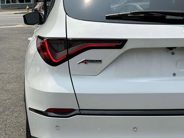 used 2022 Acura MDX car, priced at $30,800