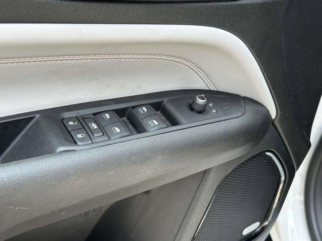 used 2022 Jeep Compass car, priced at $17,890