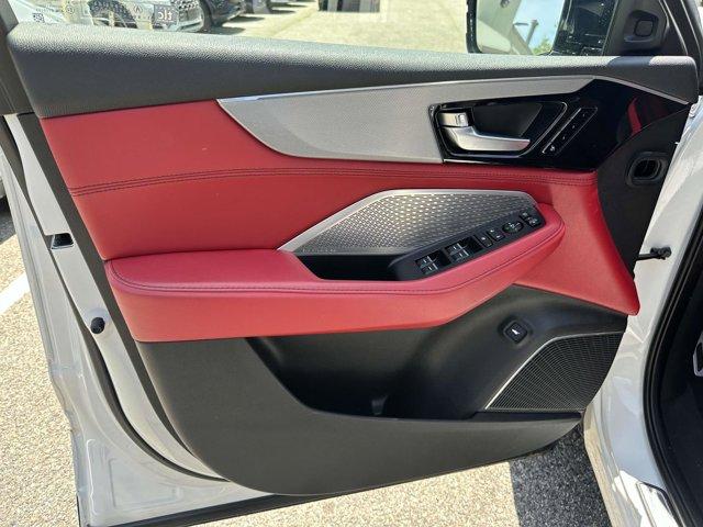 used 2022 Acura MDX car, priced at $30,400