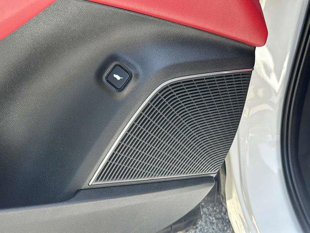 used 2022 Acura MDX car, priced at $30,400