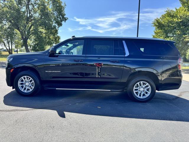 used 2023 Chevrolet Suburban car, priced at $46,627