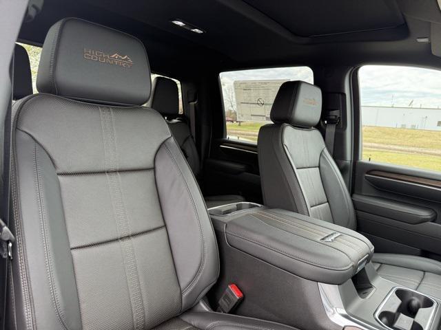 new 2025 Chevrolet Silverado 3500 car, priced at $89,025
