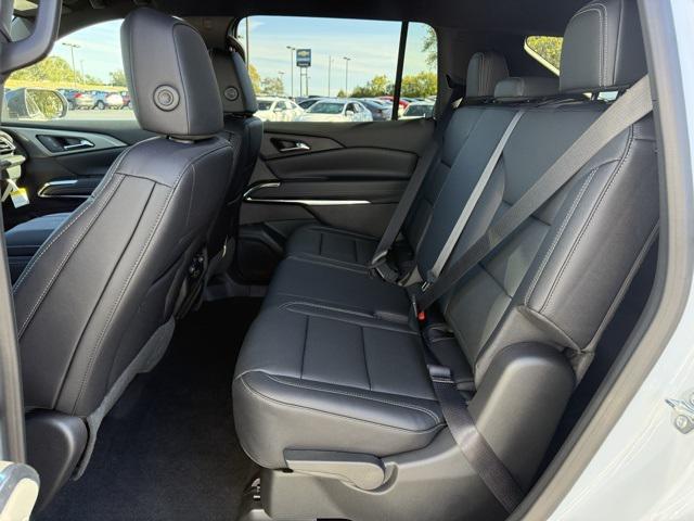 new 2026 Chevrolet Traverse car, priced at $44,690