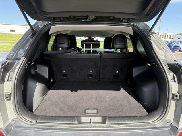 used 2021 Jeep Cherokee car, priced at $16,855