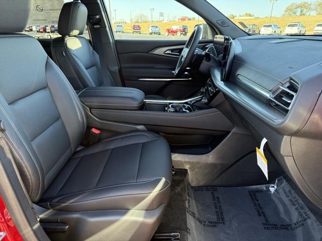 new 2026 Chevrolet Traverse car, priced at $52,145