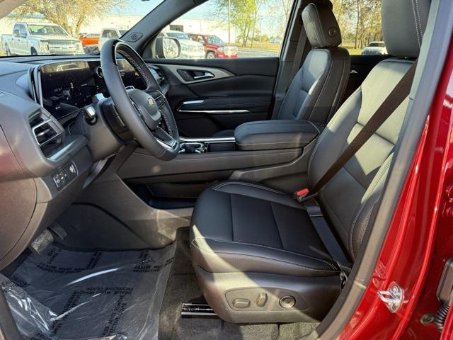 new 2026 Chevrolet Traverse car, priced at $52,145