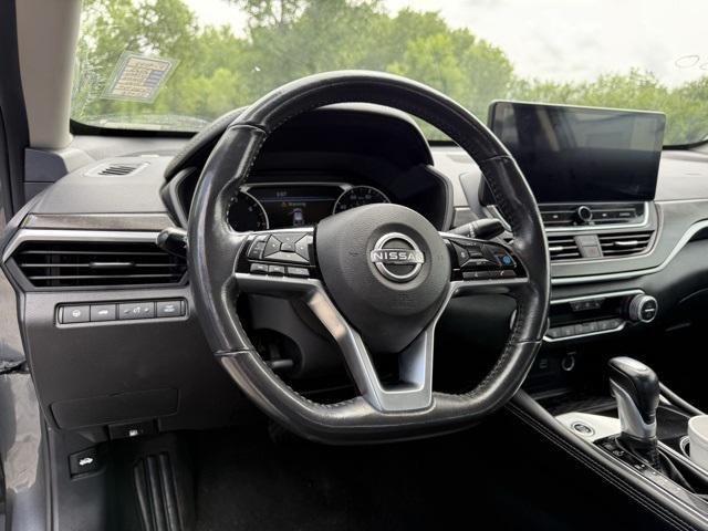 used 2023 Nissan Altima car, priced at $20,609