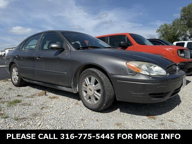 used 2005 Ford Taurus car, priced at $1,400