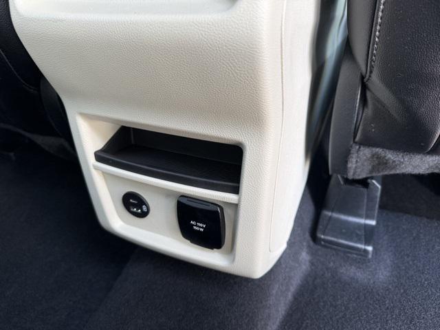 used 2021 Ford Edge car, priced at $20,995