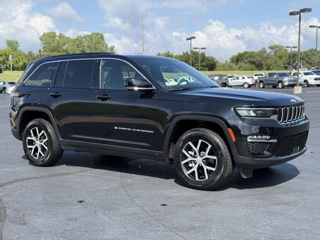 used 2024 Jeep Grand Cherokee car, priced at $33,791