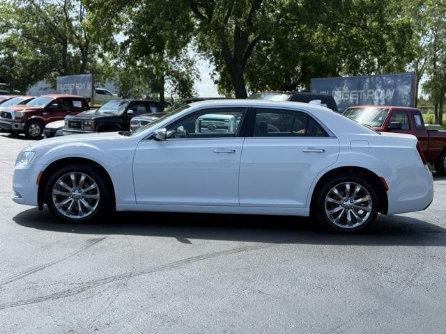 used 2018 Chrysler 300 car, priced at $17,991