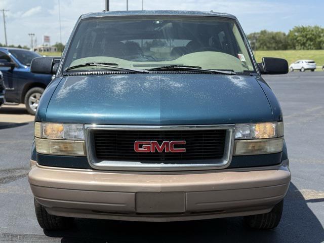 used 1998 GMC Safari car, priced at $4,700