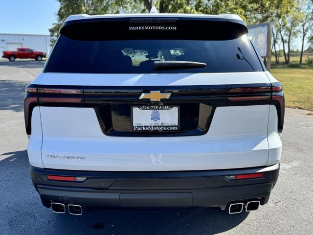 new 2024 Chevrolet Traverse car, priced at $38,995