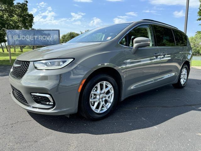 used 2022 Chrysler Pacifica car, priced at $21,898