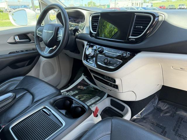 used 2022 Chrysler Pacifica car, priced at $22,678