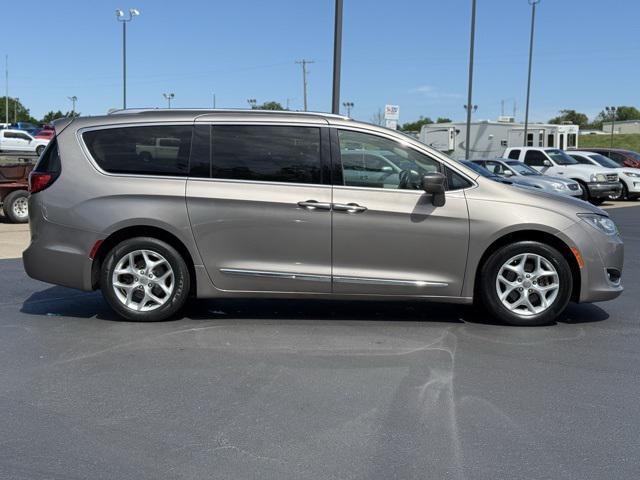 used 2018 Chrysler Pacifica car, priced at $13,994