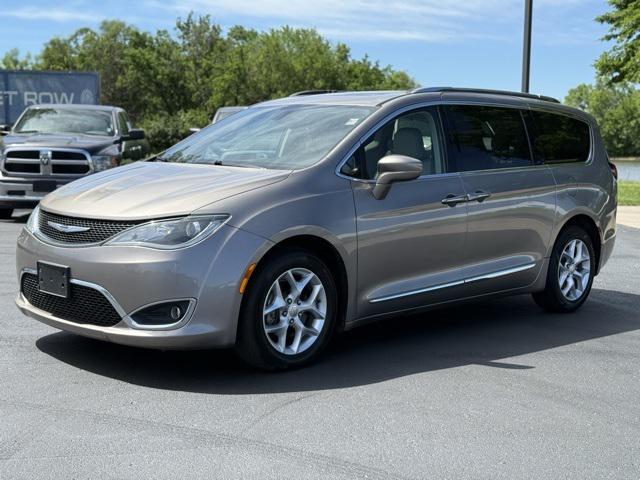 used 2018 Chrysler Pacifica car, priced at $13,994