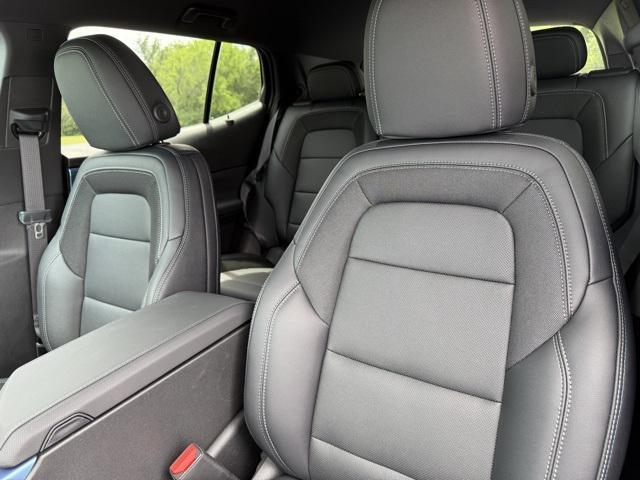 new 2025 Chevrolet Equinox EV car, priced at $47,415