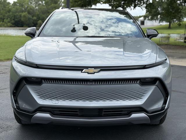 new 2025 Chevrolet Equinox EV car, priced at $47,415