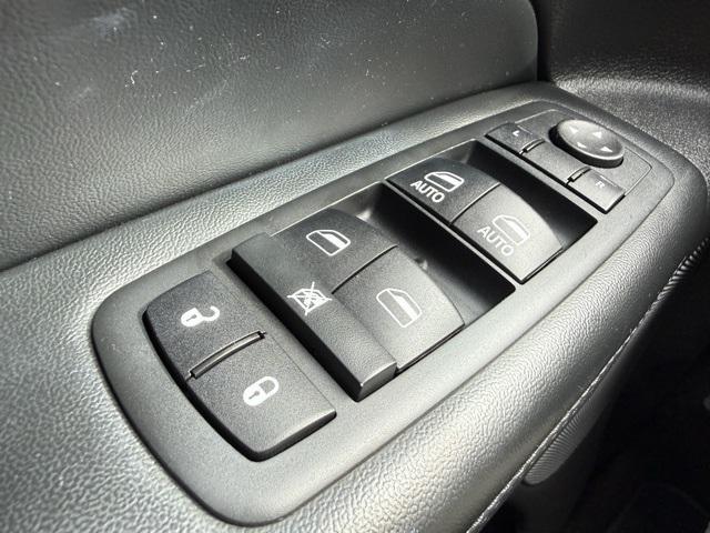 used 2016 Jeep Grand Cherokee car, priced at $12,991