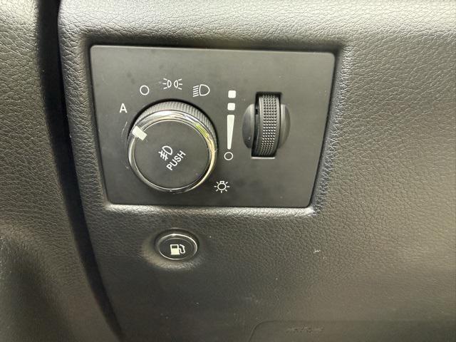 used 2016 Jeep Grand Cherokee car, priced at $12,991