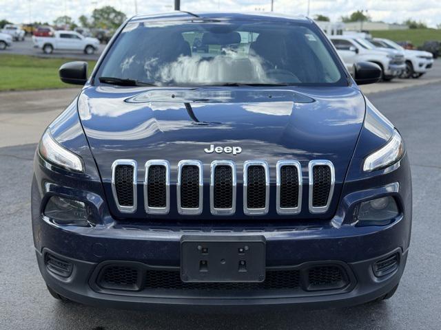used 2014 Jeep Cherokee car, priced at $6,452