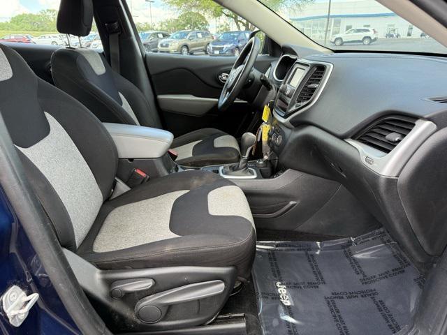 used 2014 Jeep Cherokee car, priced at $6,452