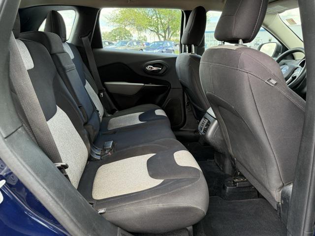 used 2014 Jeep Cherokee car, priced at $6,452