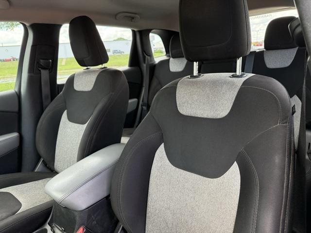 used 2014 Jeep Cherokee car, priced at $6,452
