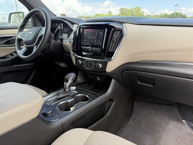 used 2023 Chevrolet Traverse car, priced at $20,995