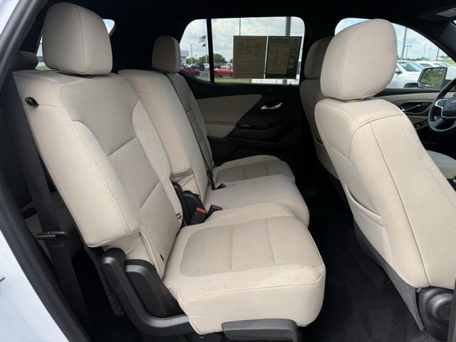 used 2023 Chevrolet Traverse car, priced at $20,995