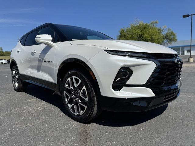 new 2025 Chevrolet Blazer car, priced at $45,740