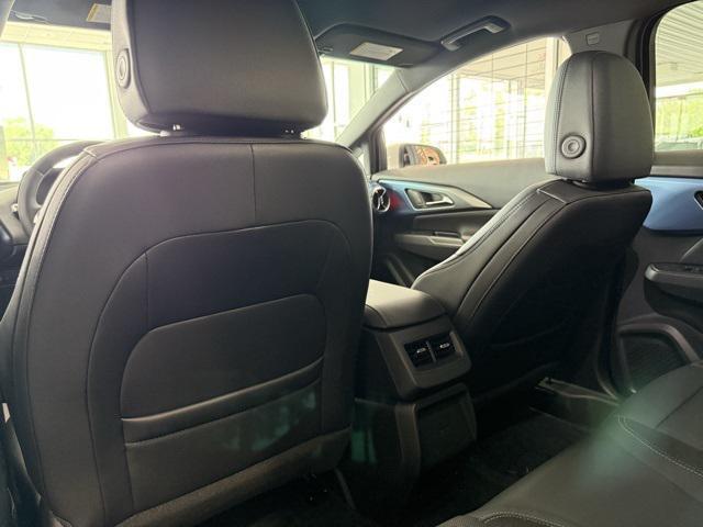 new 2025 Chevrolet Equinox EV car, priced at $44,165