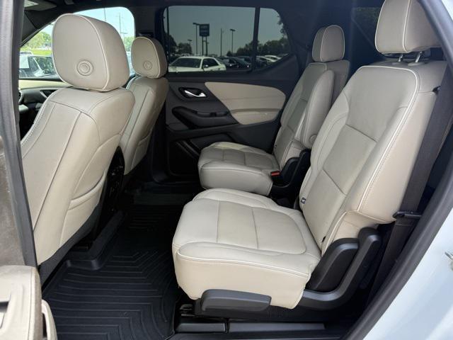 used 2022 Chevrolet Traverse car, priced at $37,543