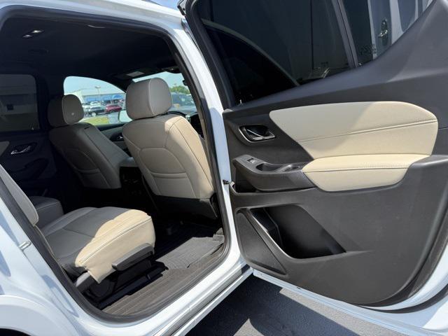 used 2022 Chevrolet Traverse car, priced at $37,543