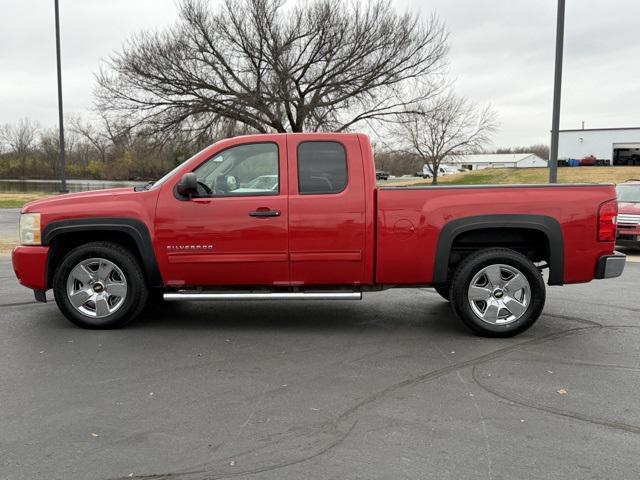 used 2011 Chevrolet Silverado 1500 car, priced at $6,400